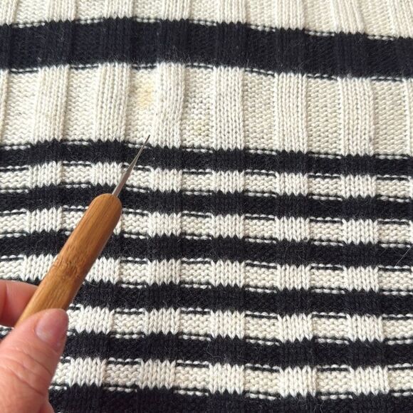 Chinti & Parker
Retro Stripe Sweater - Picture 11 of 11